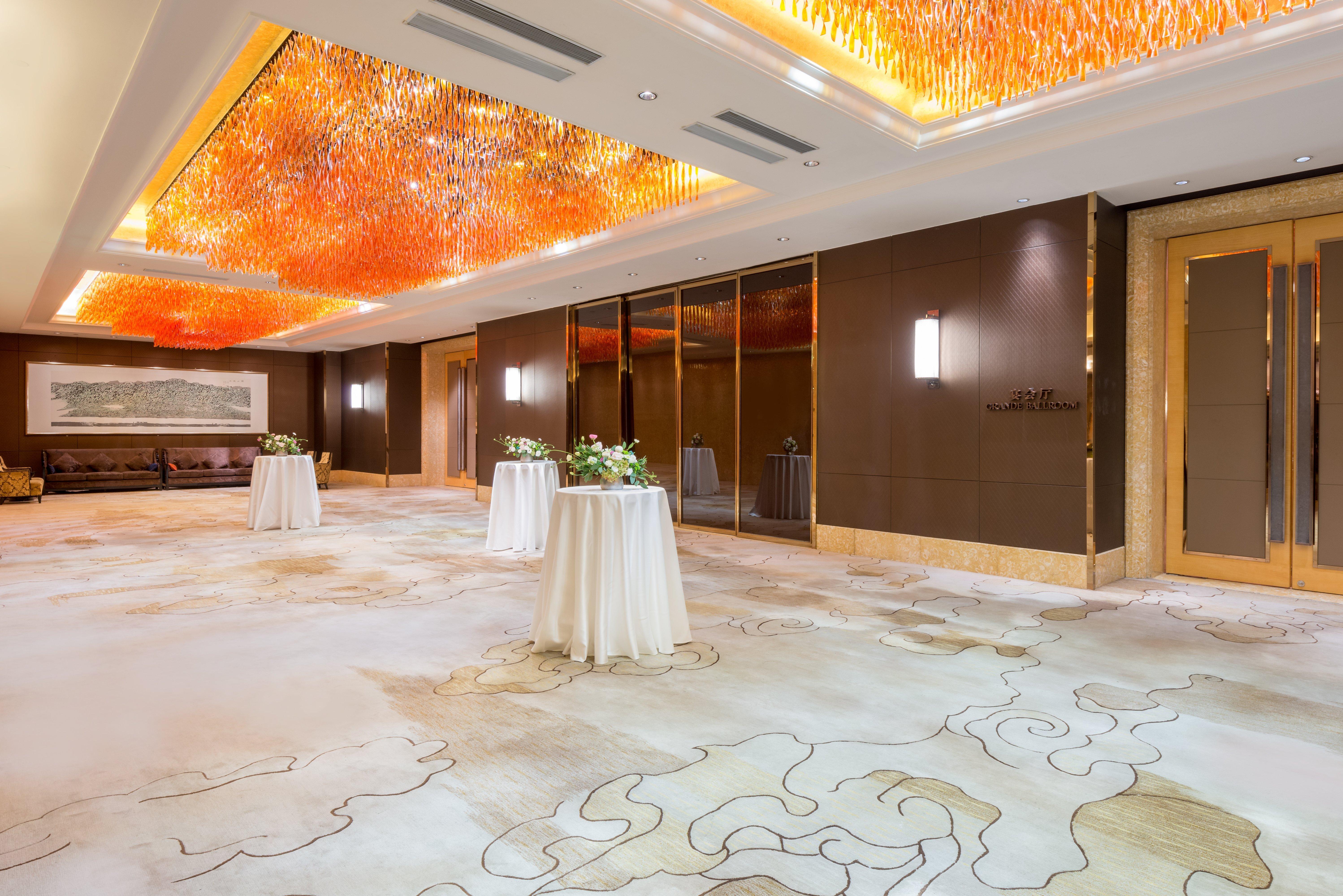 Crowne Plaza Hotel Lanzhou By Ihg Екстериор снимка