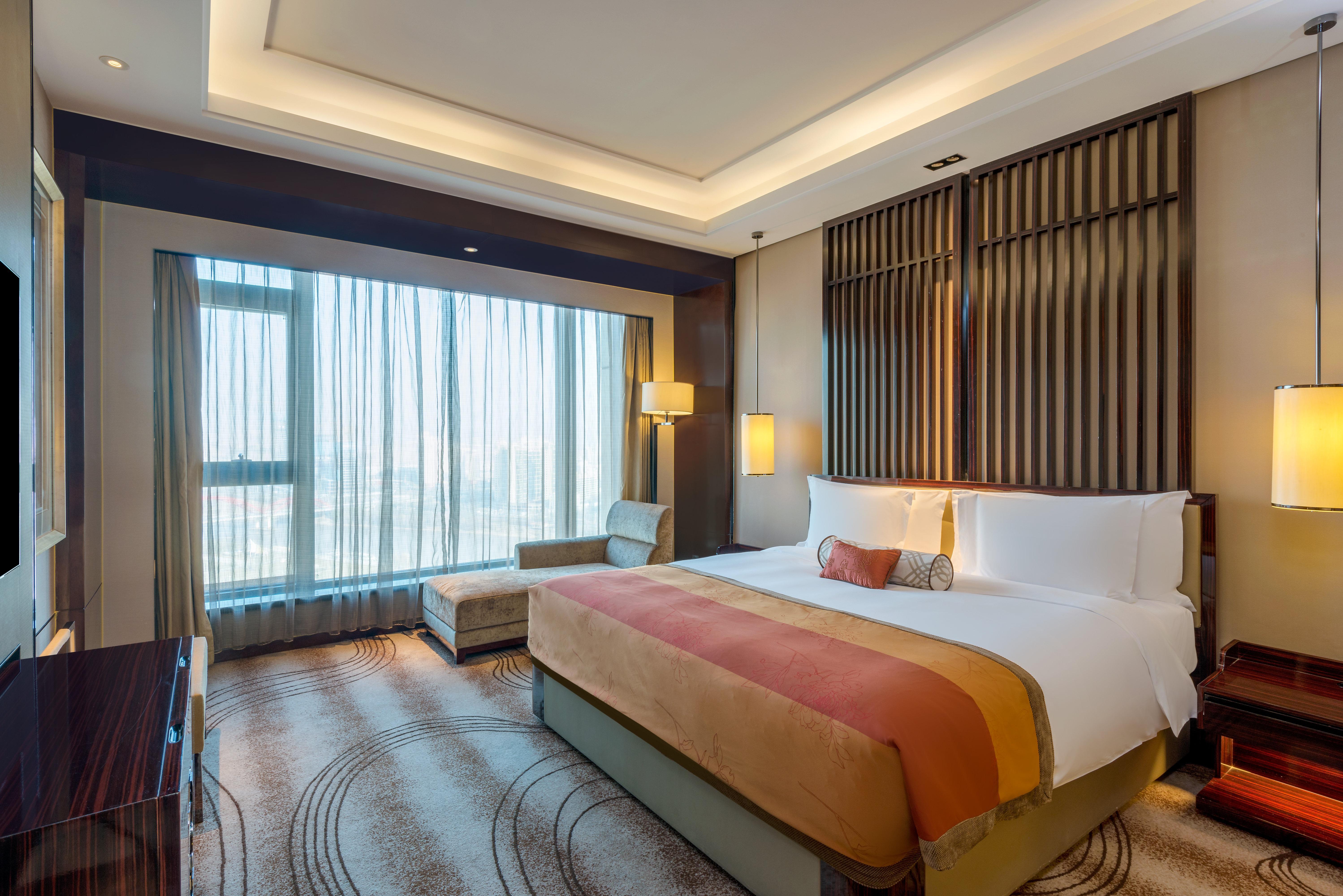 Crowne Plaza Hotel Lanzhou By Ihg Екстериор снимка