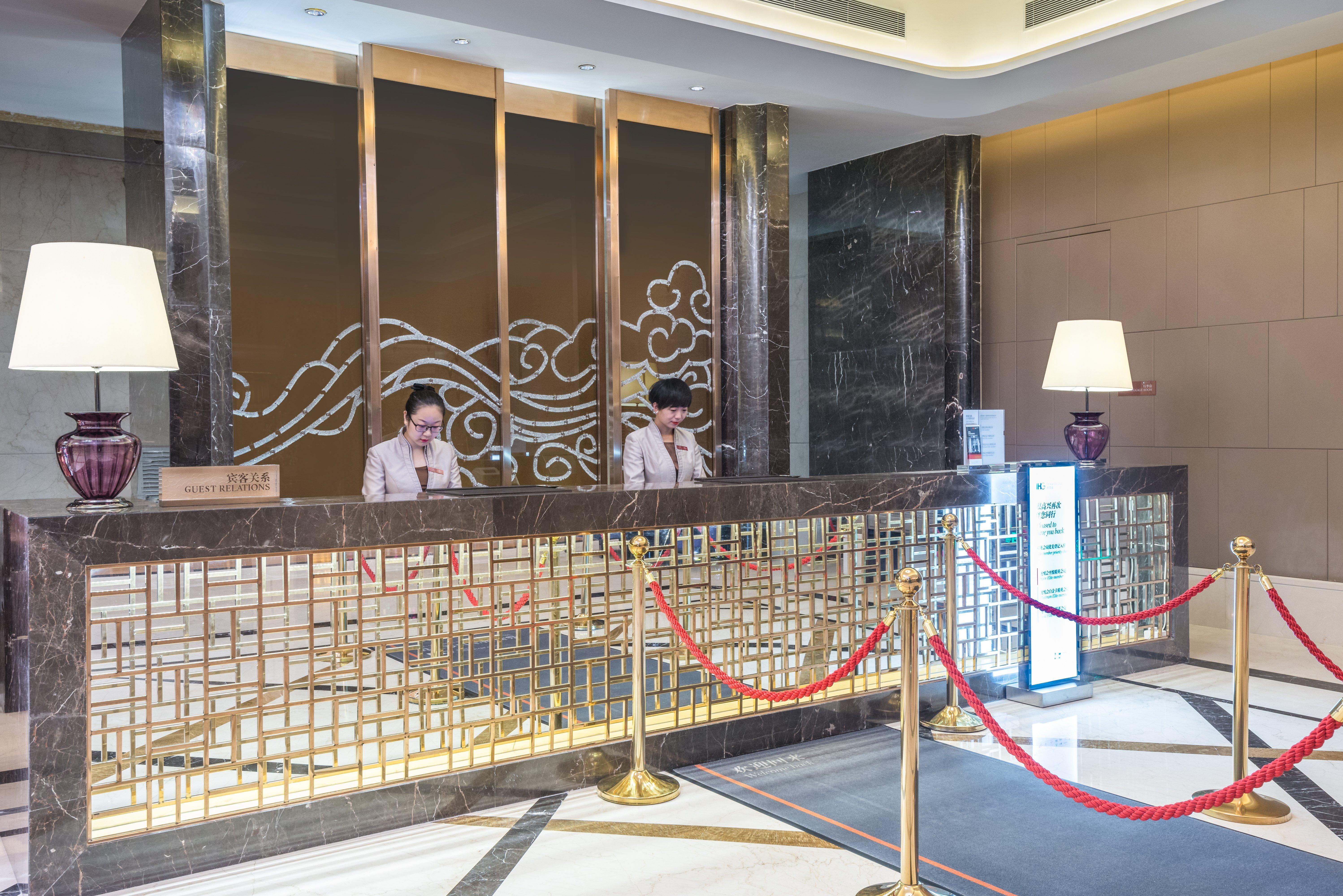 Crowne Plaza Hotel Lanzhou By Ihg Екстериор снимка
