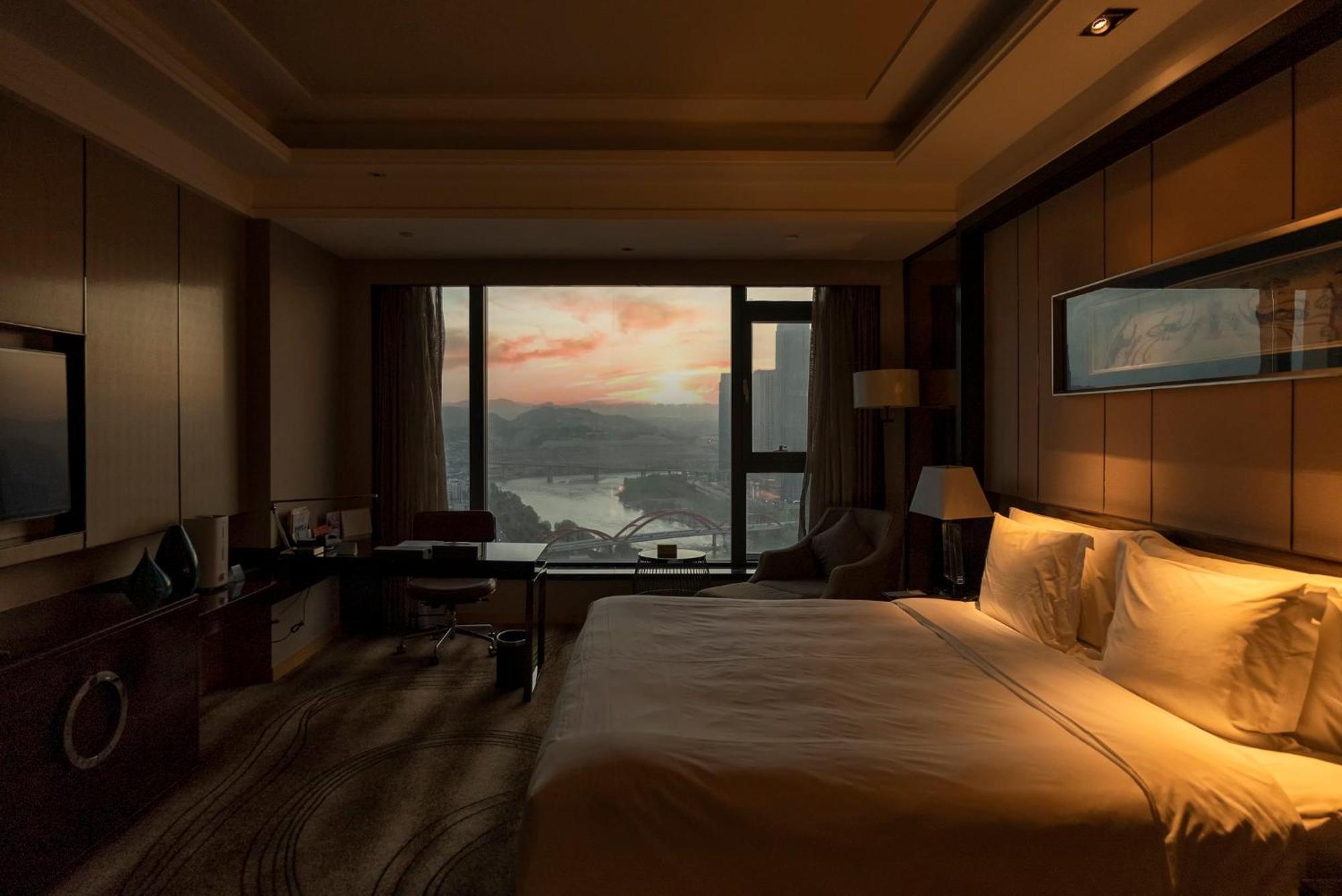 Crowne Plaza Hotel Lanzhou By Ihg Екстериор снимка